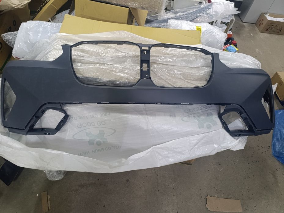 Бампер переднiй BMW X3  G01 2021- ,51115A45DC8,51115A40FA4