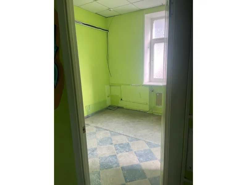 Фасадне приміщення 98.5 м² у самому центрі Прилук – під ваш бізнес!