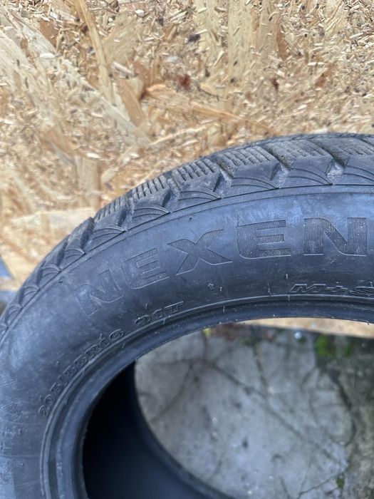 Скати автомобільні Nexen winguard 205/55/16