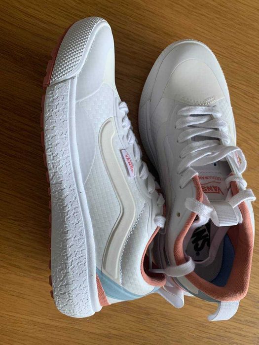 Vans UltraRange EXO Customs