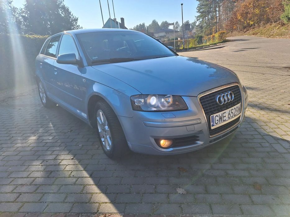 Audi A3 Sportback Audi A3 Sportback 1.6 benzyna klimatronik ksenony itp