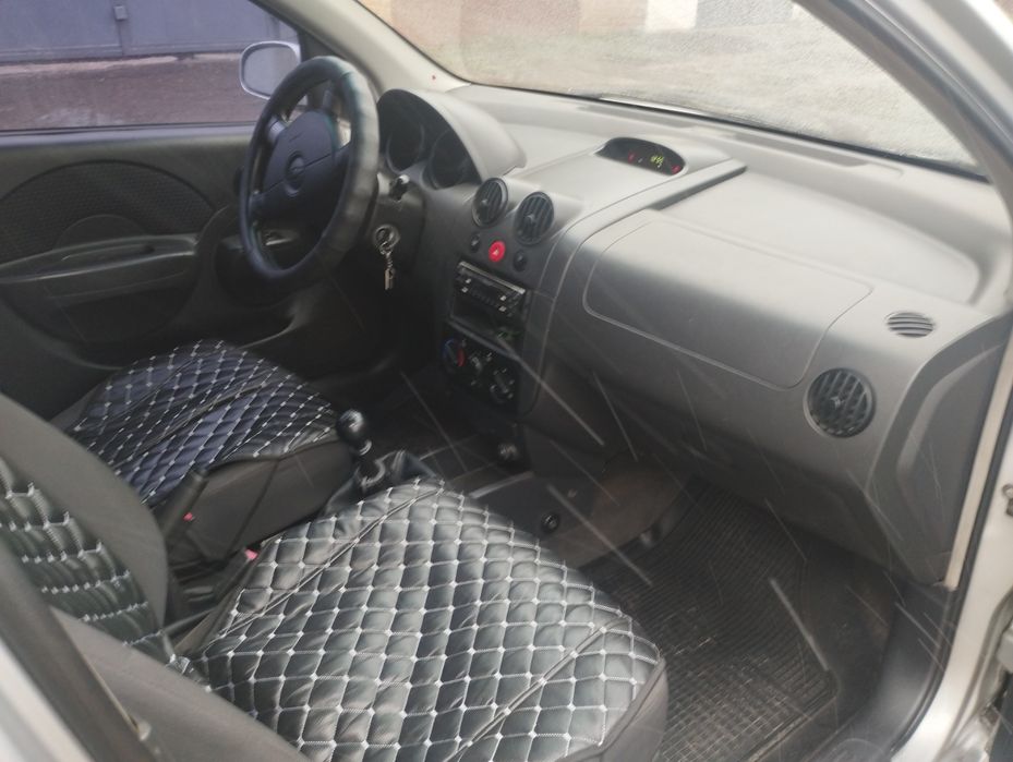 Продам Шевролет Авео(гарний стан)