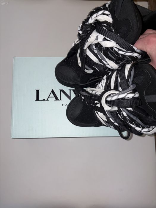 кросівки ланвін 44 сайз