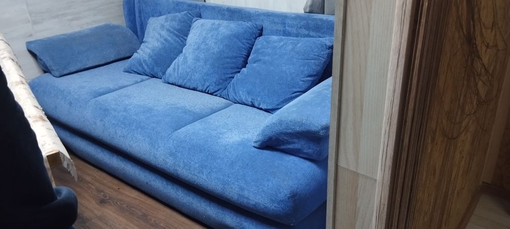 Продам диван б/у
