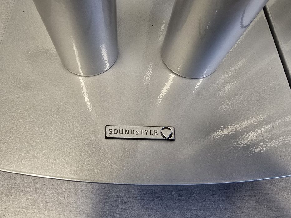 SOUNDSTYLE Z5 standy, podstawy pod głośniki jak nowe.