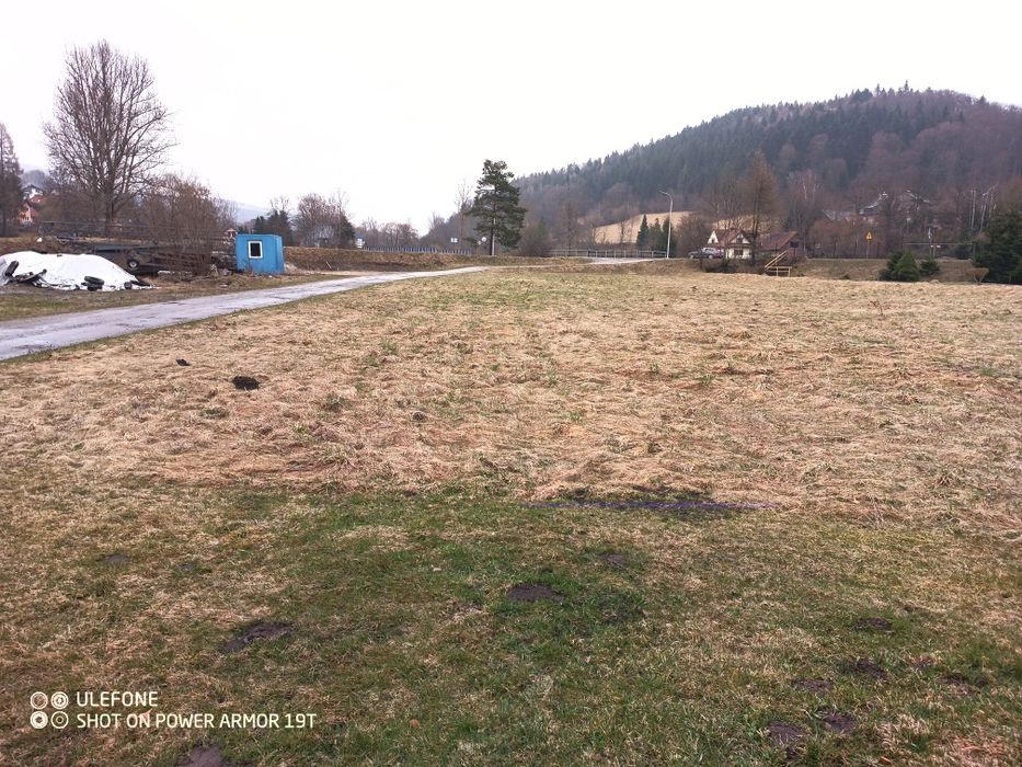 Plac do wynajęcia - Więcej