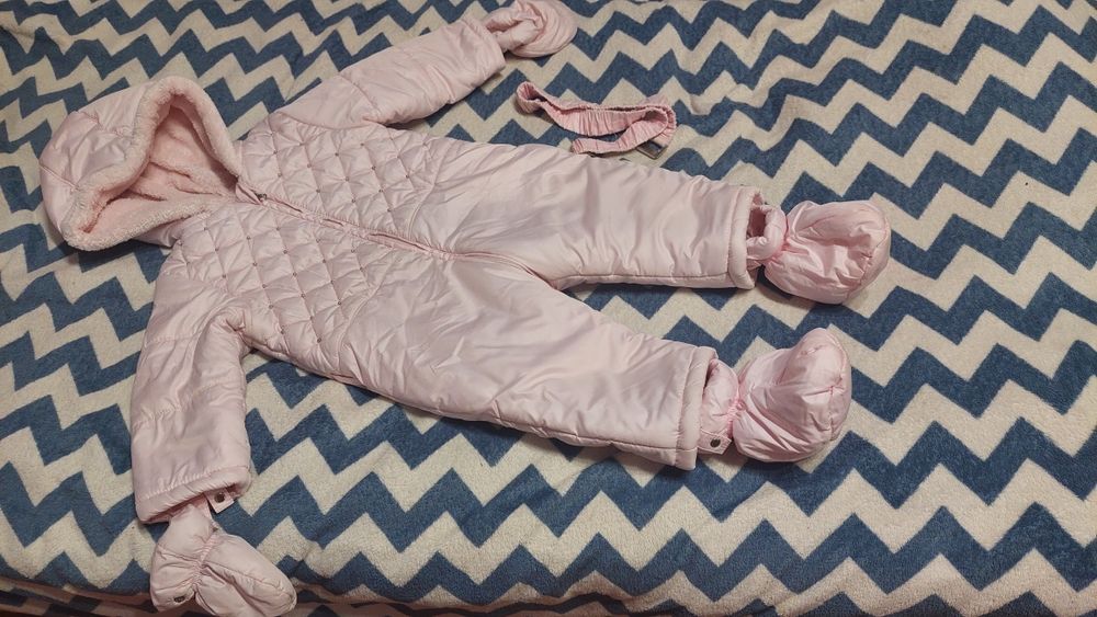 Зимний комбінезон