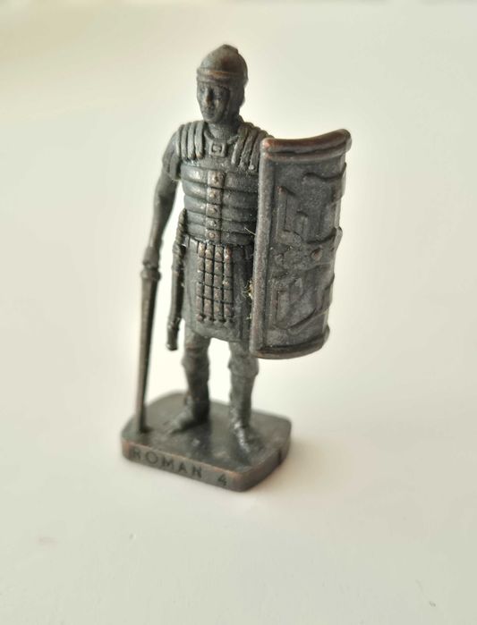 Soldado Romano da série "Kinder - Romanos" (1978/1983) Miniatura Vintage em metal