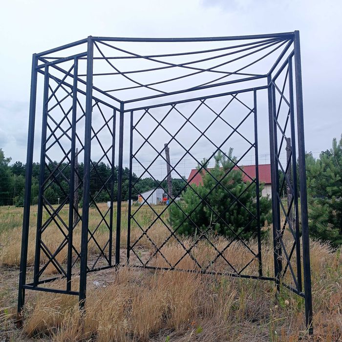 Pergola ogrodowa metalowa