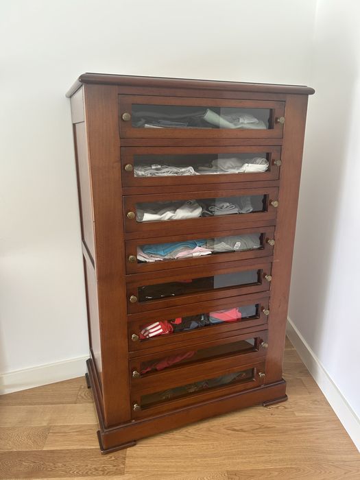 Camiseiro em cerejeira - madeira massiça