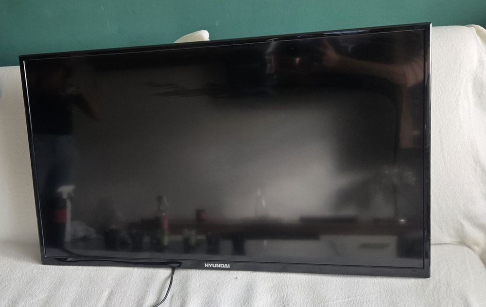 Telewizor hyundai 40'' Full HD