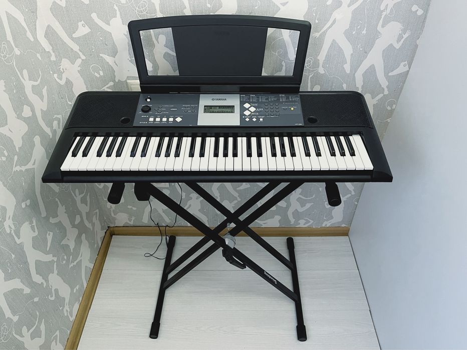 Професійний Синтезатор Yamaha YPT-230!!! Круте Піаніно, клавіші