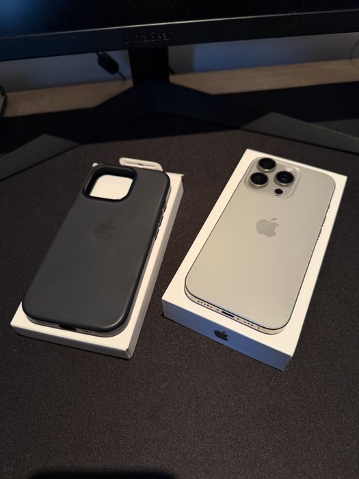 Iphone 16 Pro 128Gb + Capa Oficial Apple