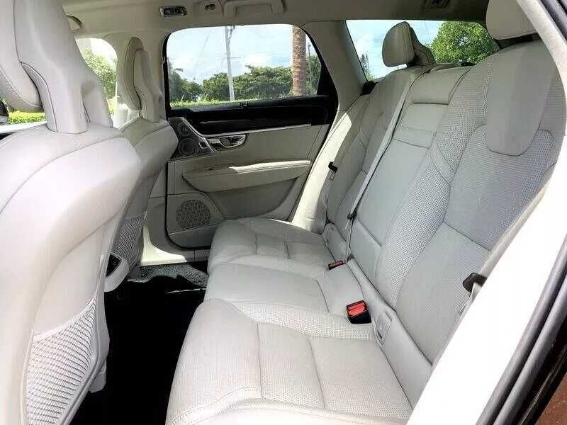 2017 Volvo V90 T6 AWD