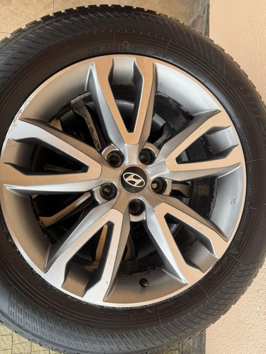 Колеса шини диски тітани Хюндай 235/60 R18