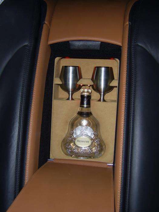 Unico-Cars reencarnação. Estofador