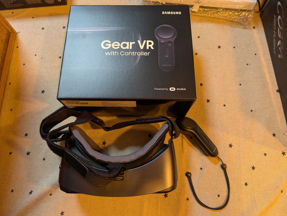 Samsung Gear VR z kontrolerem
