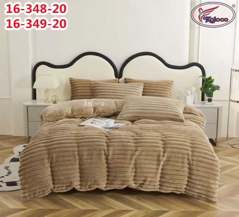 Постільна білизна Шарпей ВЕЛЮРОВА Koloco ЄВРО Світло-бежева