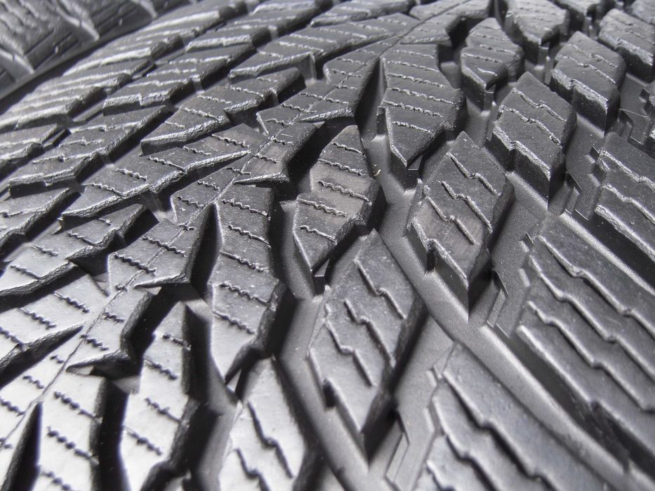 4x Opony zimowe NOKIAN SNOWPROOF 1 225/55R17 101V XL RANT 23r B.Ładne