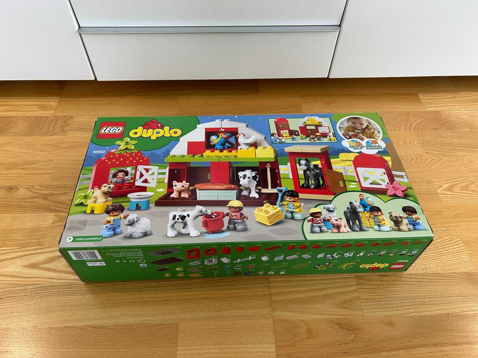 NOWE LEGO 10952 Duplo - Stodoła, traktor i zwierzęta gospodarskie (Łączany/Oświęcim)