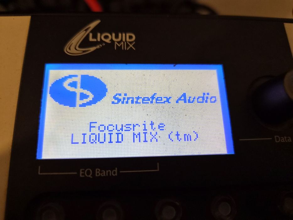 Focusrite liquid mix 32
