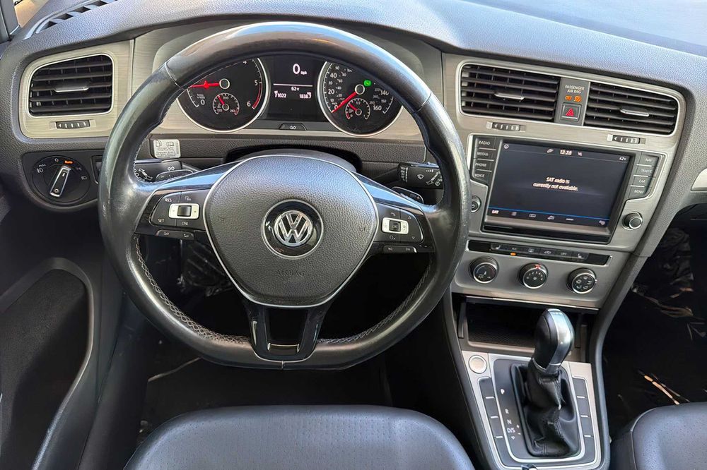 Volkswagen Golf SportWagen SEL      2015