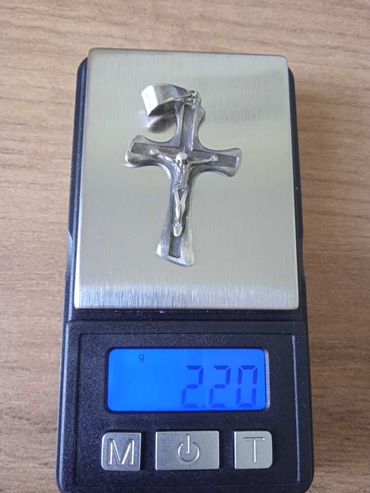 Srebrny krzyżyk próba 925