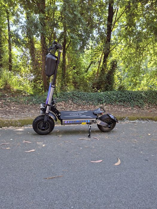 Trotinete OOTD-T90(6000W / Novo Modelo 13") – Como Nova
