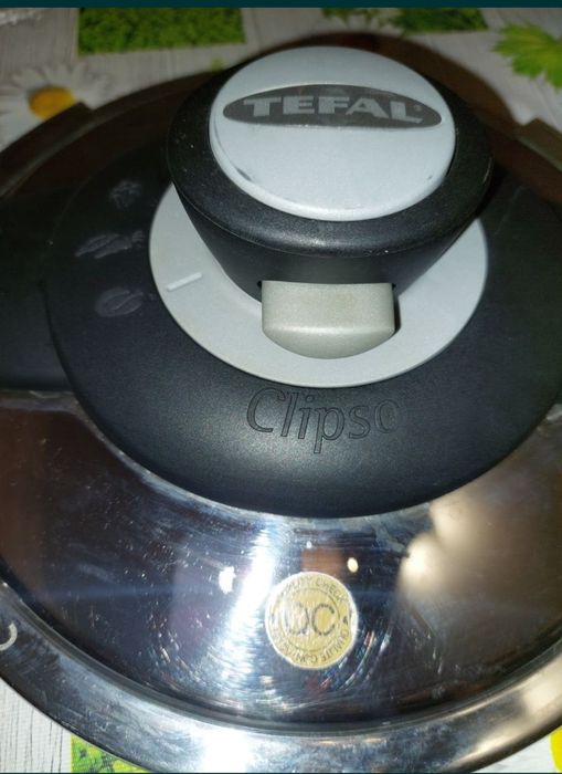 Panela de Pressão Tefal