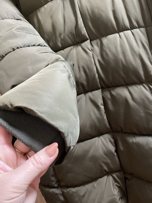 Продам зимову куртку 46-48 розмір.