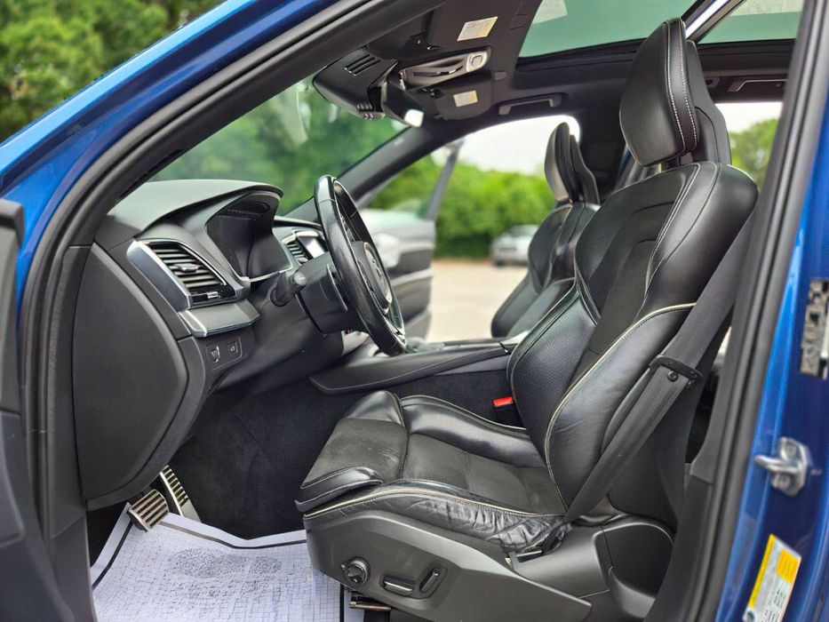 Volvo XC90 T6 R-Design      2016