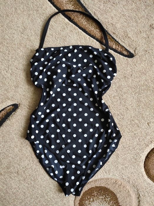 Сдельные купальники в наличии