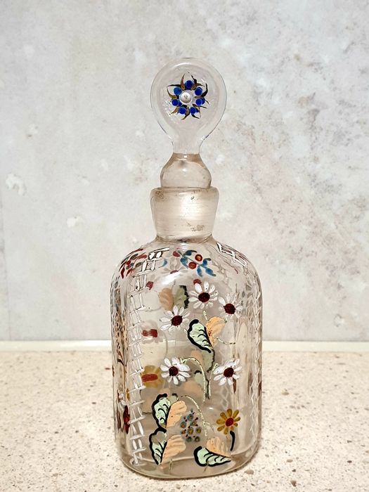 Beautiful small hand-enamelled D. Maria perfume bottle