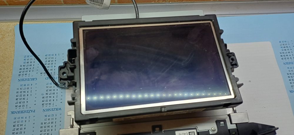 Mercedes GL ML x166 w166 radio navi + ekran + chromowana ramka