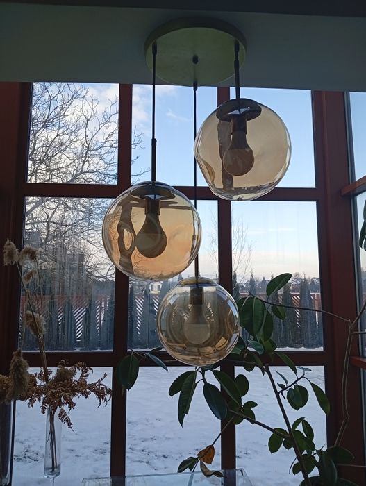 Ekskluzywna lampa lava bursztyn