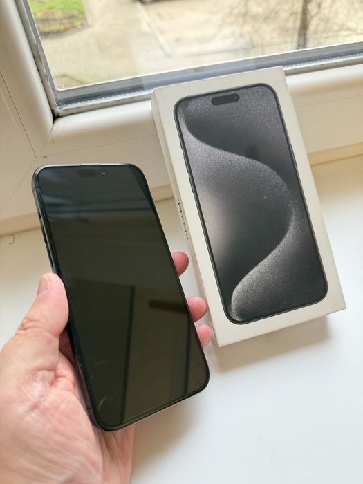 iPhone 15 Pro Max 256 Black Titanium , Neverlock