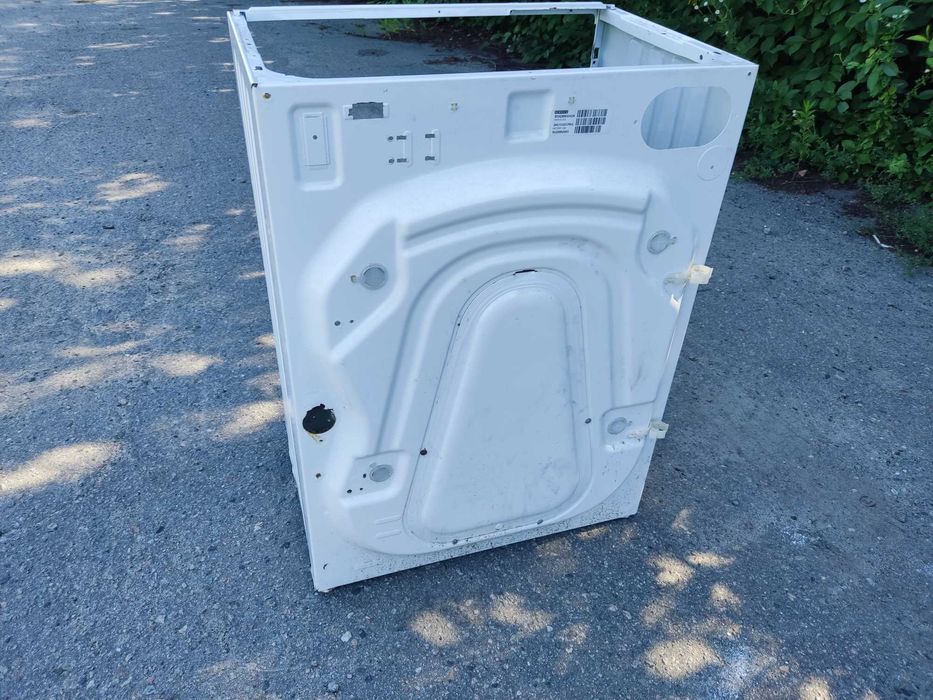 Корпус стиральной машинки Whirlpool AWS61212