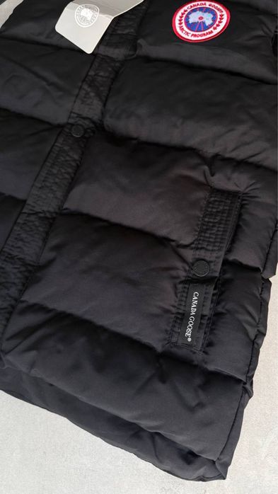 Безрукавка Canada Goose Black