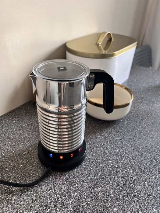 Spieniacz do mleka nespresso aeroccino 4