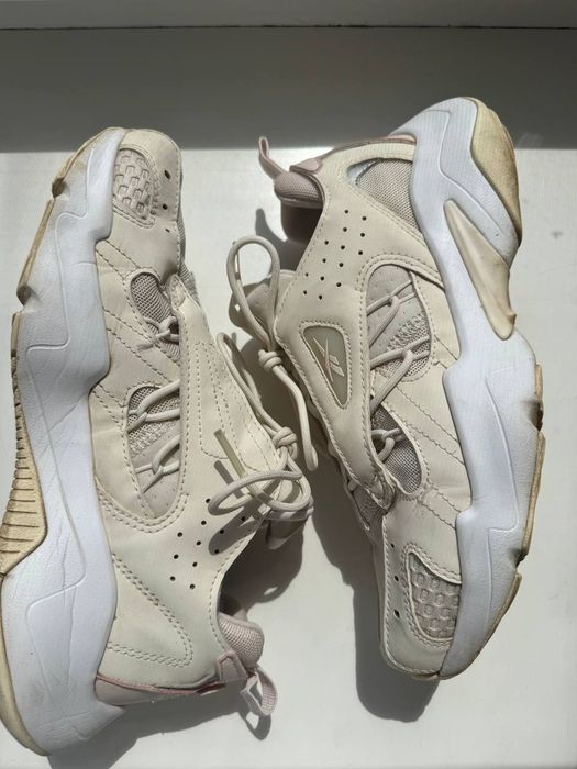 Кросівки Reebok,  37,5 розмір