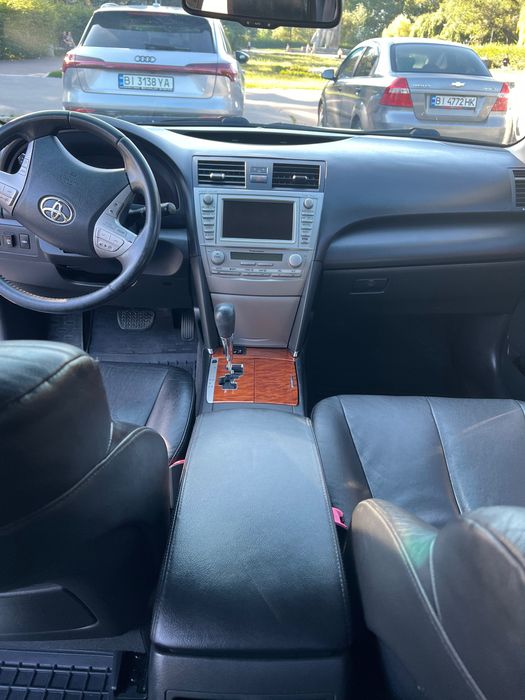 ПРОДАМ АВТО Toyota Camry