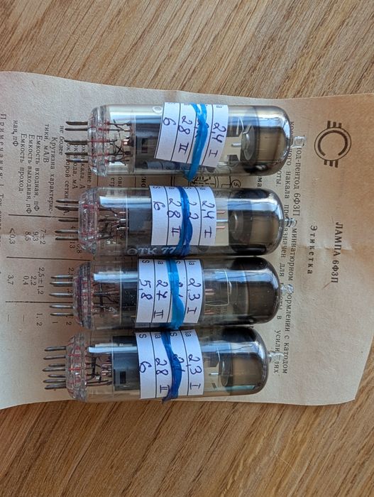 Lampy elektronowe, kwadra dobrana 6BM8 / ECL82, 6F3P (6Ф3П). Svetlana