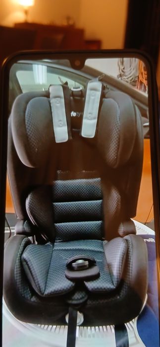 Cama  de bebe, com colchao  + cadeira carro