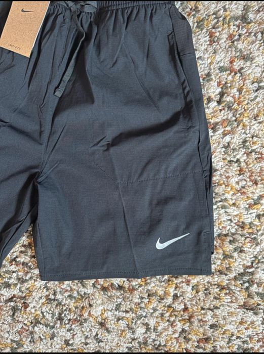 Calções Desportivos  da Nike com Bolsos Zipper – Running & Treino