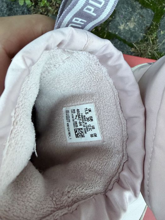 сапоги Puma на дівчику