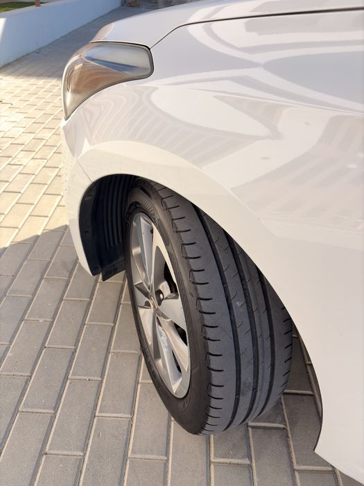 Hyundai i20 • 1.2 STYLE 85cv • 126.000 kms