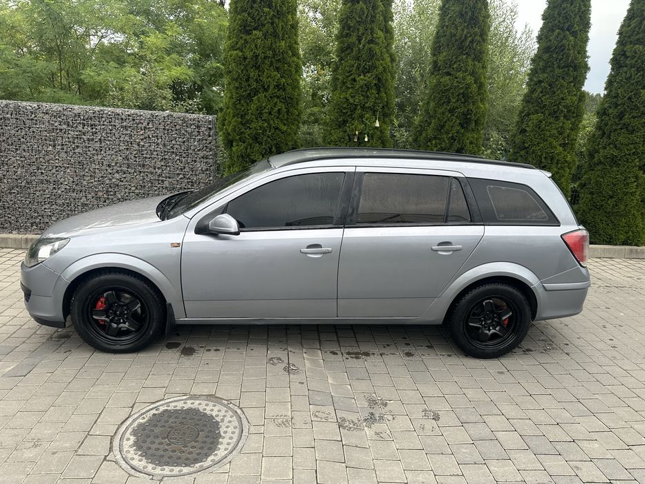 Продам opel astra h 2005