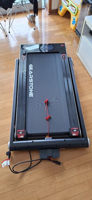 Passadeira Elétrica Dobrável GEARSTONE – Pouco Uso
