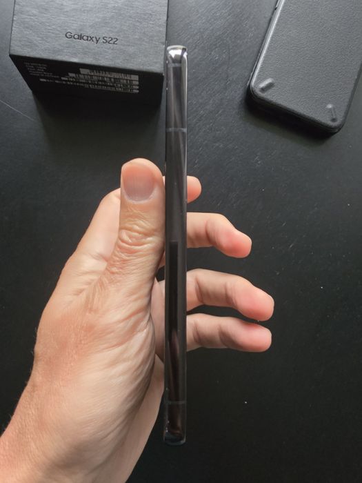Samsung S22 Європа 8/128 як новий