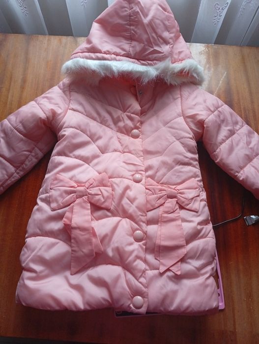 Зимова курточка для дівчинки